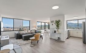Hawaiian Monarch Penthouse 104 By Hawaii Ocean Club